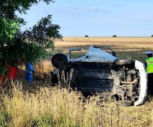 Wypadek na drodze krajowej nr 91. Śmiertelne zderzenie BMW i fiata. 50-latka nie żyje [ZDJĘCIA]