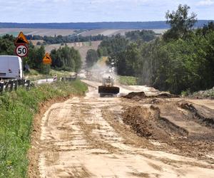 Trwa rozbudowa DK74 na odcinku  Gorajec-Szczebrzeszyn. Jaki jest postęp prac? [GALERIA]