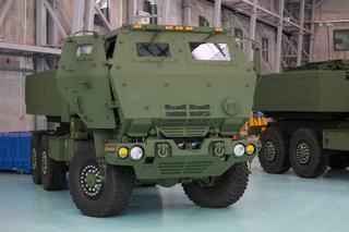Pierwsze wyrzutnie rakiet HIMARS są w Polsce. Trafią do 16 Dywizji Zmechanizowanej [ZDJĘCIA]