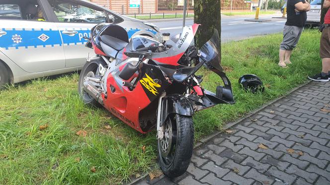 Pijany motocyklista uciekł policjantkom z radiowozu 