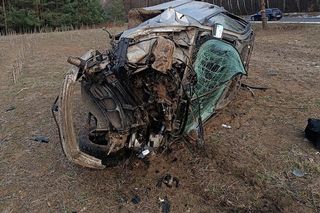  Kolejny nastolatek rozbił BMW. 