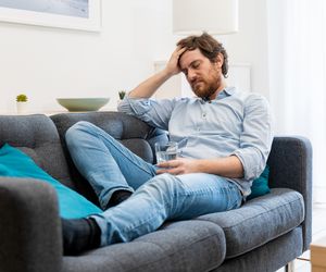 Jak zresetować wątrobę po alkoholu? Lekarz wyjaśnia