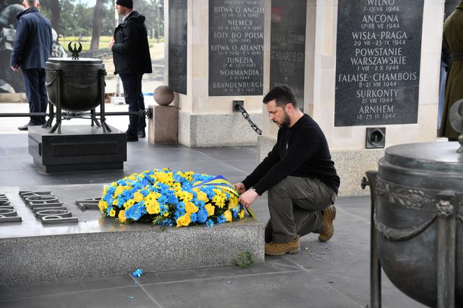 Wołodymyr Zełenski złożył kwiaty pod Grobem Nieznanego Żołnierza
