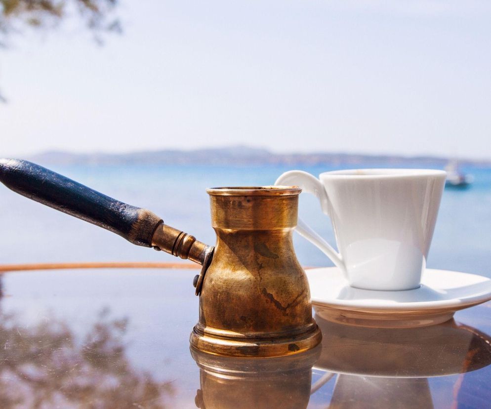 Spowalnia starzenie, zbija cholesterol, dostarcza wit. B. Greczynki dodają do kawy zamiast cukru