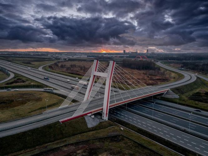 To prawdziwy potwór wśród węzłów drogowych w Europie. Jest w województwie śląskim. To projekt rozpoczęty w PRL