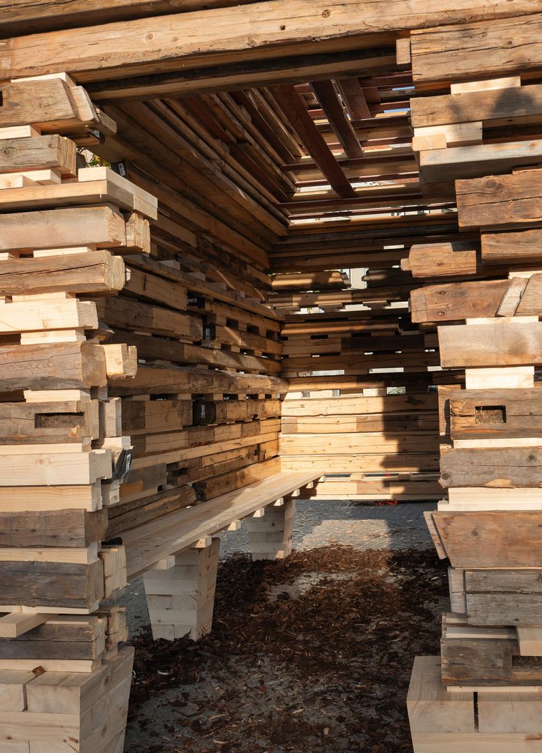 Barn Again - jeden z dwóch prezentowanych na Biennale pawilonów