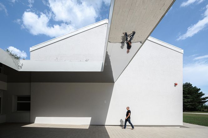 Szkoła - Domaniów 12