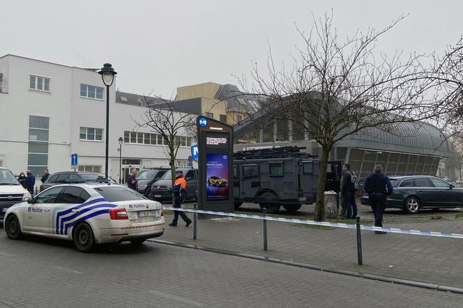 Poszukiwani mężczyźni z kałasznikowem. Strzelanina w metrze