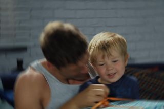 M jak miłość, odcinek 1837. Szymek (Staś Szczypiński), Marcin (Mikołaj Roznerski)