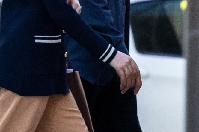 Kinga Duda miesiąc po ślubie rozkwita! Przyłapaliśmy młodą mężatkę. Nie była sama