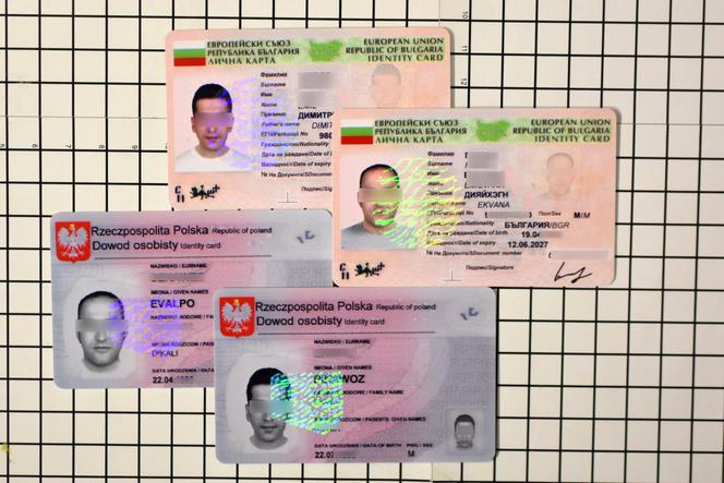 Balice: Zatrzymano nielegalnych migrantów z Iranu. Podrabiane dokumenty kupili u przemytnika w Grecji
