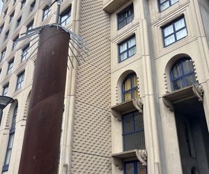 Picasso's Arenas. Budynek mieszkalny położony w Noisy-le-Grand pod Paryżem