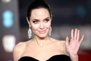 Angelina Jolie pozbyła się prezentu od Brada Pitt za rekordową kwotę! To obraz...Winstona Churchilla