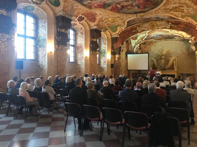 Konferencja Europejskiego Stowarzyszenia Starszych Studiujących.