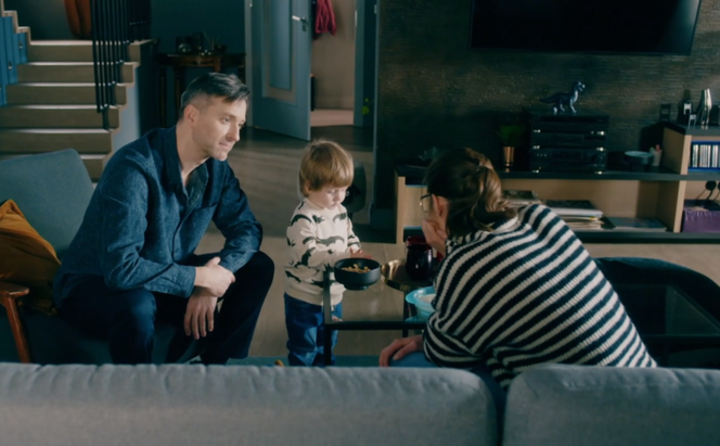 BrzydUla 2, odcinek 230: Ula (Julia Kamińska), Marek (Filip Bobek), Antoś (Jakub Jankowski)