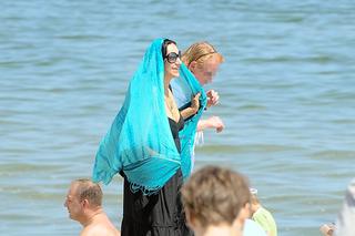 Kayah boi się słońca