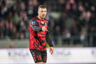 Lukas Podolski ponownie skradł serce kibiców! Wielki wyczyn piłkarza Górnika Zabrze