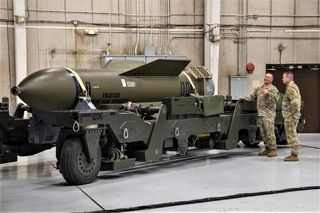 Na Iran zrzucono 14 super-bomb GBU-57 MOP. Ile zostało Amerykanom?