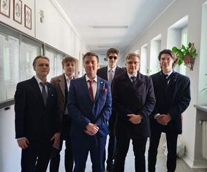 Matura z j. polskiego w II LO w Poznaniu