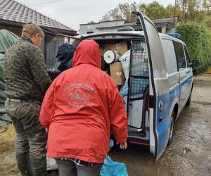 Policjanci z Bierunia przekazali dary dla podopiecznych Przystani Ocalenie