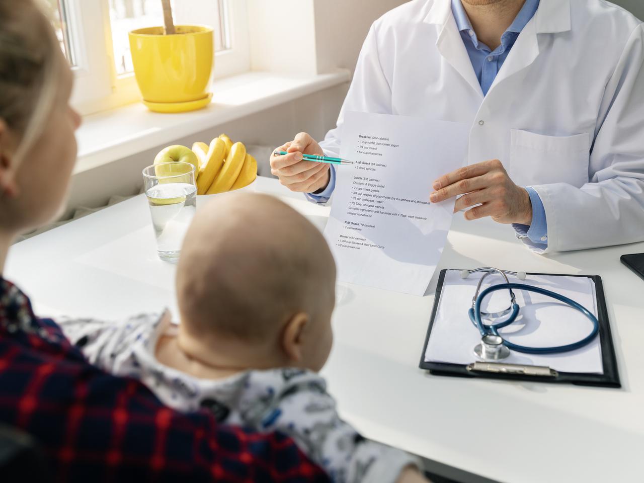 Zespół Lescha-Nyhana u dzieci. Jakie są objawy i jak leczy się tę dolegliwość