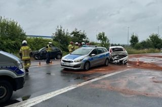 Zderzenie dwóch osobówek w Bieruniu