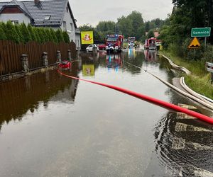 Zalane ulice i pękające wały. Dramatyczna noc przed nami? Zwołano sztab kryzysowy