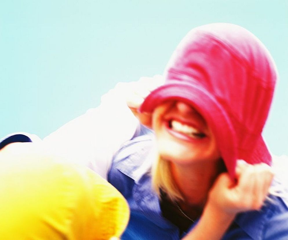 Śmiech poprawia odporność, dobrze wpływa na serce i mózg, a także poprawia zdrowie psychiczne.