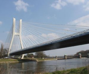 Najwyższy most w Polsce jest na Dolnym Śląsku. Ma aż 122 metry wysokości i ponad pół kilometra długości 