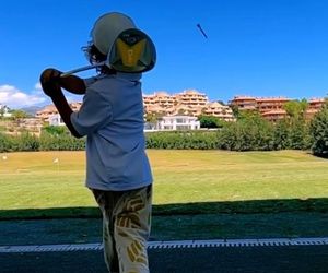 Wojciech Szczęsny uczy Liama nietypowego sportu