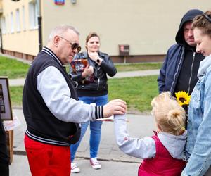 Mural WOŚP odsłonięty na Bielanach 