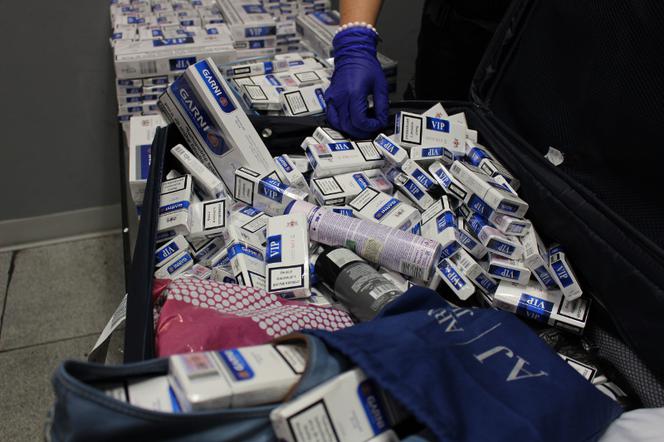 87 tysięcy sztuk papierosów zatrzymane w drodze do Mediolanu