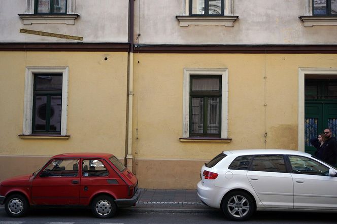 To jeden z najsłynniejszych budynków w Krakowie. W PRL-u stał się własnością państwa