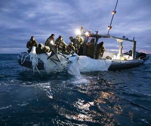 Prezydent Biden powołuje zespół do zbadania niezidentyfikowanych obiektów