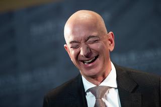 Jeff Bezos wysyłał Lauren Sanchez nagie fotki?! Tabloid cytuje treść smsa szefa Amazona!