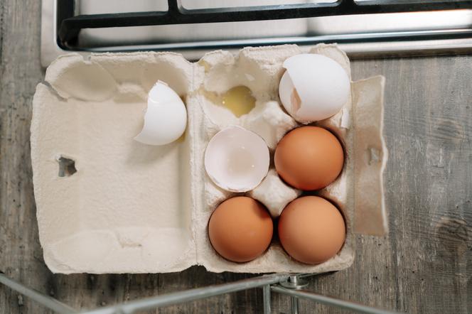 Masz takie jajka w domu? Lepiej się ich pozbądź! GIS ostrzega przed salmonellą 