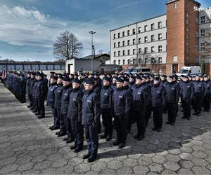 Śląska Policja przyjęła 84 policjantów. Wśród nich jest 15 kobiet