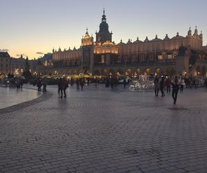To miasto w Małopolsce jest nazywane Barceloną Południa. Mało kto wie, że jest większe od hiszpańskiego hitu turystycznego 