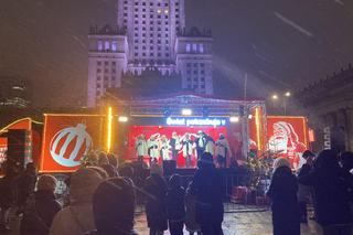 Tak prezentuje się świąteczna ciężarówka Coca-Coli! Ogromny truck przyjechał do Warszawy