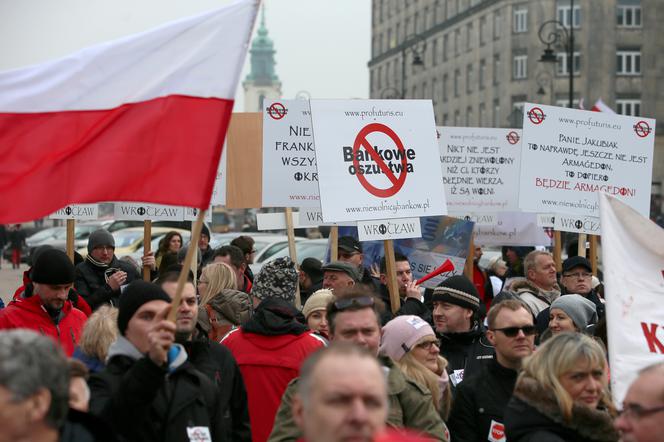 RZĄD NIE POMOŻE FRANKOWICZOM