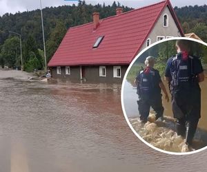 Powódź w Polsce. Policjanci z Bydgoszczy pilnują tereny przed szabrownikami i ewakuują ludzi [WIDEO, GALERIA]