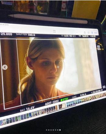 Izabela Zwierzyńska (Iwona w Barwach szczęścia) na planie filmu Take Care 