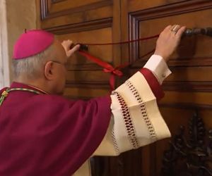 Opieczętowanie Papieskich Apartamentów