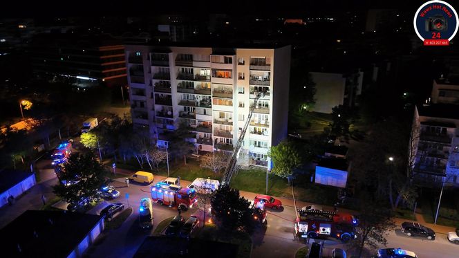 Tragiczny pożar w Legionowie. Dwie osoby reanimowane. Jedna nie przeżyła