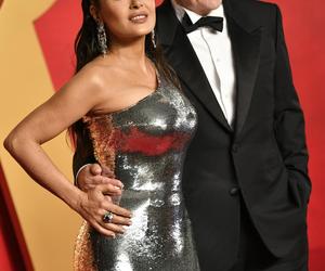 Salma Hayek nic się nie zmieniła przez 20 lat! Te zdjęcia w bikini to hit!