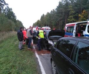 PILNE! Wypadek trzech aut na trasie Starachowice-Tychów Stary