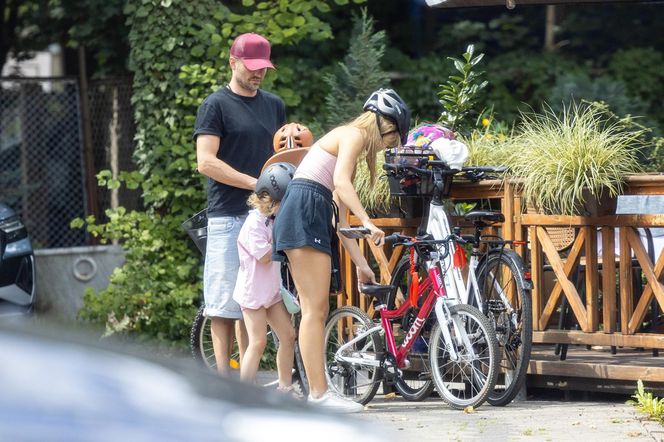 Agnieszka Kaczorowska i Marcin Rogacewicz wybrali się na rowery 