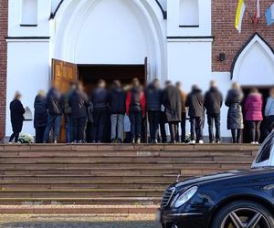 Pogrzeb 17-letniego Łukasza z Woli Osowińskiej
