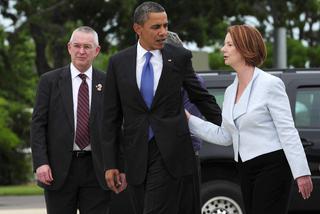 PREMIER Australii - Julia Gillard OBMACUJE Obamę