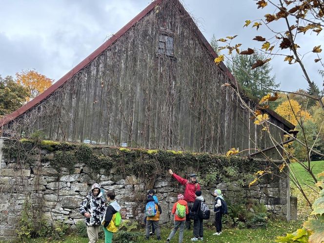 "Dostrzec, zrozumieć, ocalić – Domy przysłupowe". Projekt inwentaryzacji domów przysłupowych zainicjowany przez Małgorzatę Maszkiewicz (Dolina Domów Przysłupowych) - powstała bogata dokumentacja oraz zdjęcia
